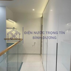 LẮP ĐẶT MÁY NƯỚC NÓNG NĂNG LƯỢNG MẶT TRỜI BIÊN HOÀ