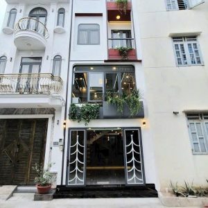 Thợ điện nước Quận 4 TP Hồ Chí Minh uy tín - Sửa chữa kỹ lưỡng, bảo hành dài hạn